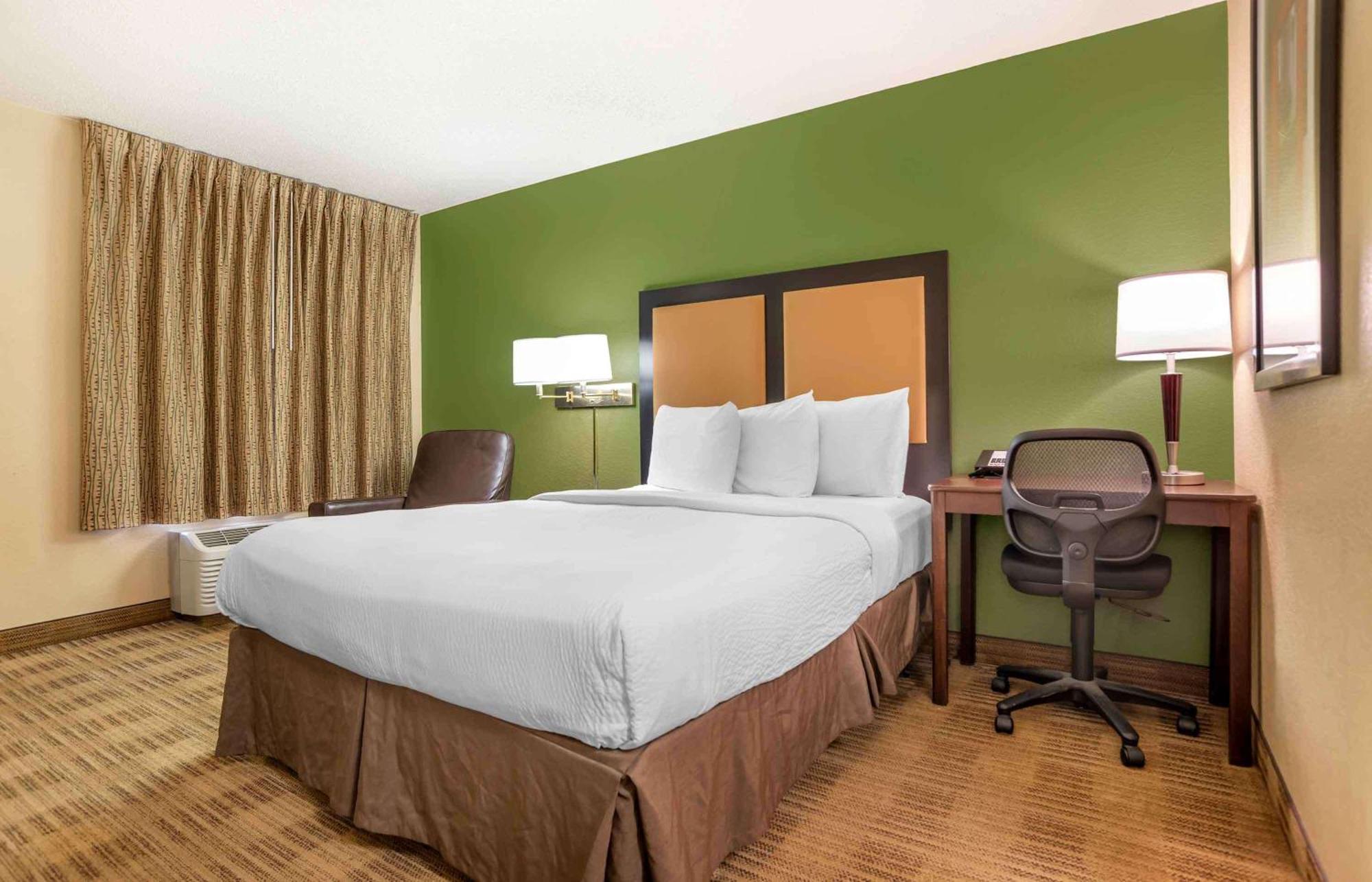 Extended Stay America Select Suites - Jackson - North Екстер'єр фото